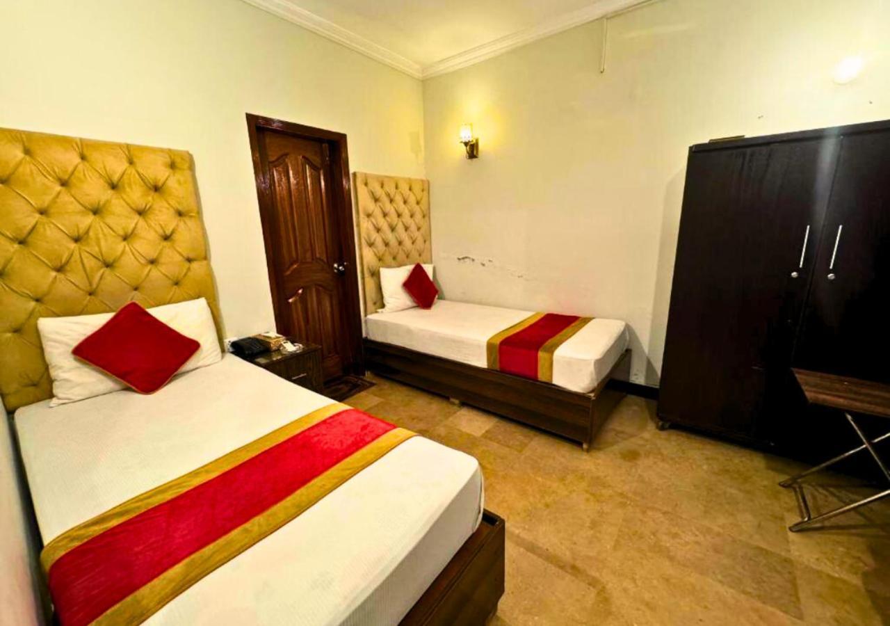 Doves Inn Hotel Kalma Chowk Lahor Dış mekan fotoğraf